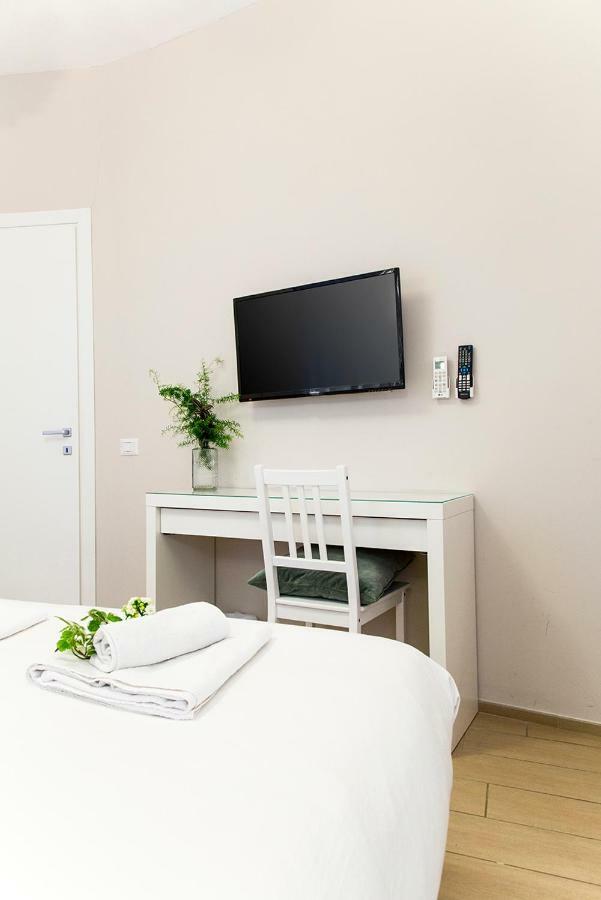 B&B Casetta Roma Экстерьер фото